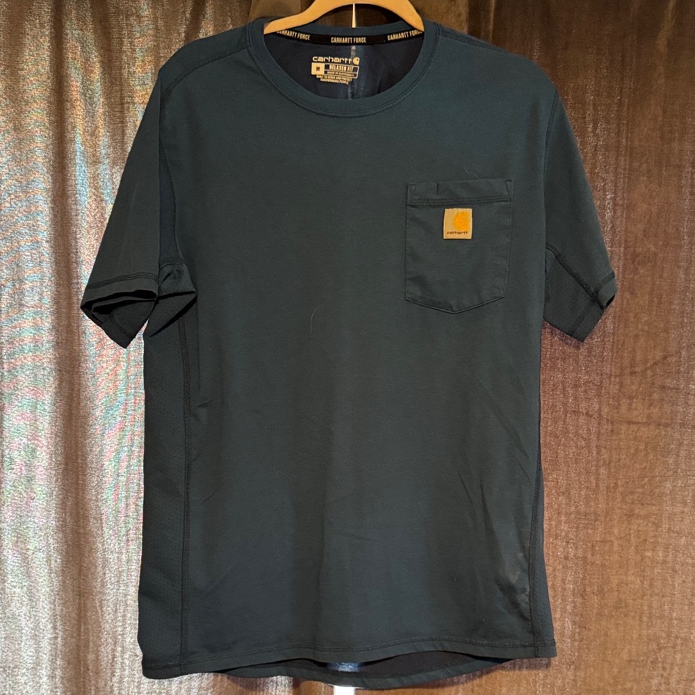 Carhartt Short-Sleeve Pocket T-Shirt in Dark Blue